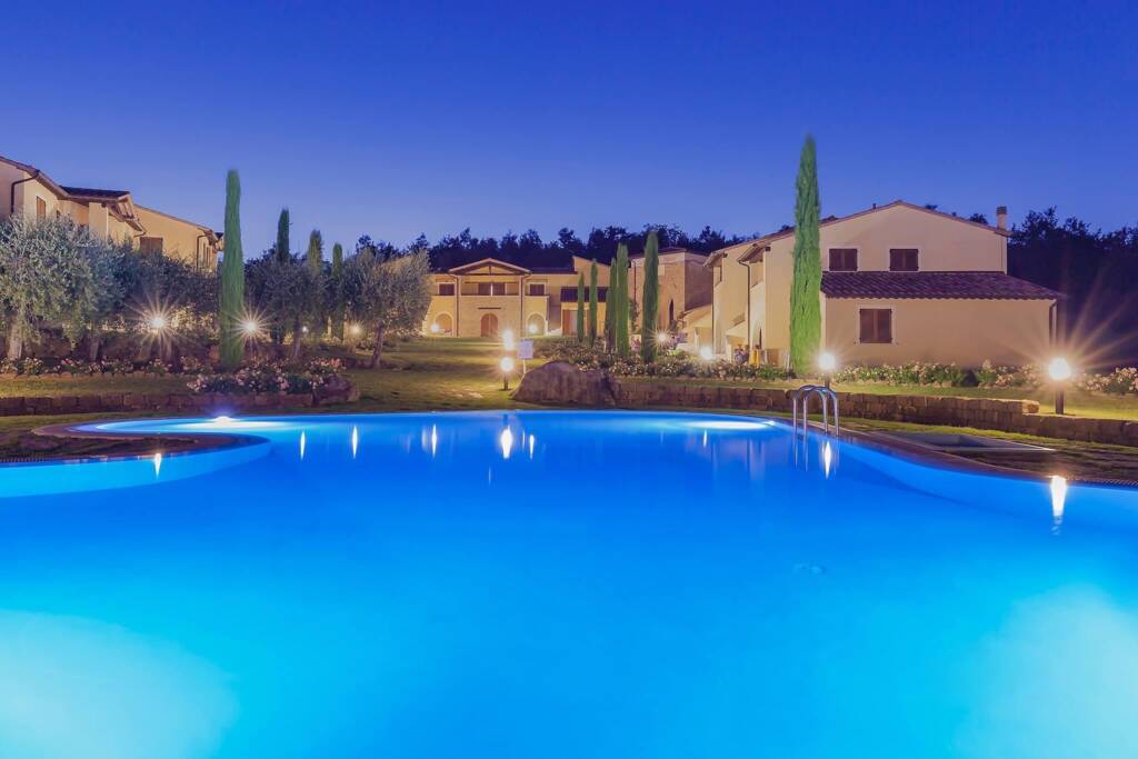 Borgo_del_Faggio_piscina